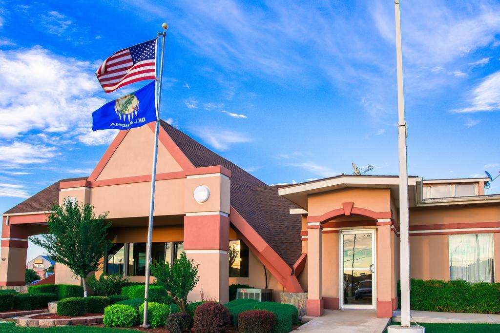 Howard Johnson By Wyndham Oklahoma City Okc Airport, Fairgrounds, I40 Kültér fotó
