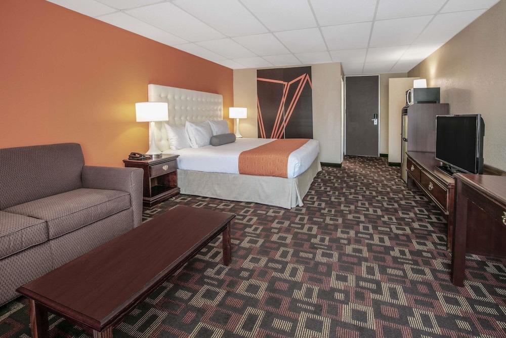 Howard Johnson By Wyndham Oklahoma City Okc Airport, Fairgrounds, I40 Kültér fotó