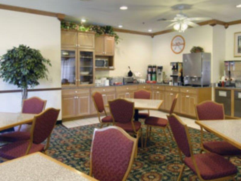 Howard Johnson By Wyndham Oklahoma City Okc Airport, Fairgrounds, I40 Étterem fotó